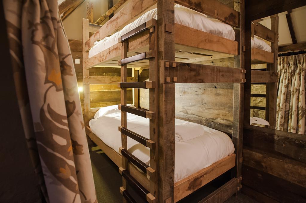 The White Hart 4* Petersfield